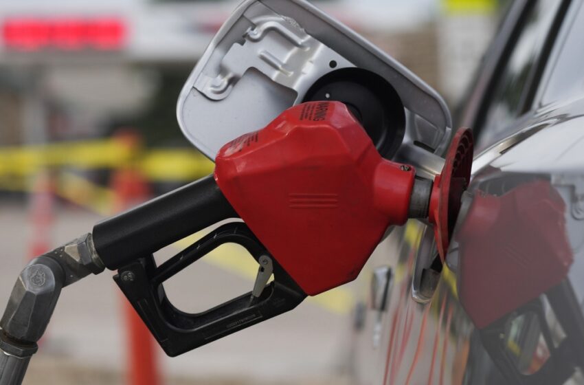  Truco para que el carro consuma menos gasolina ahorrarás mucho dinero
