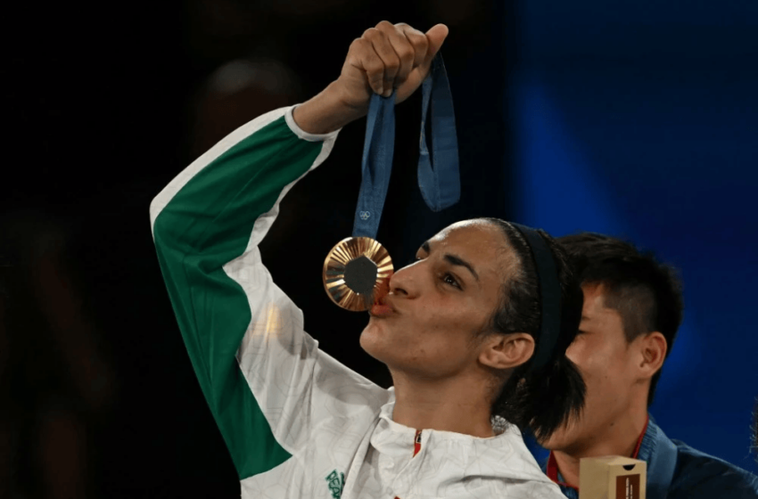  Boxeadora Imane Khelif, en medio de polémica, se lleva el oro en Juegos Olímpicos de París 2024